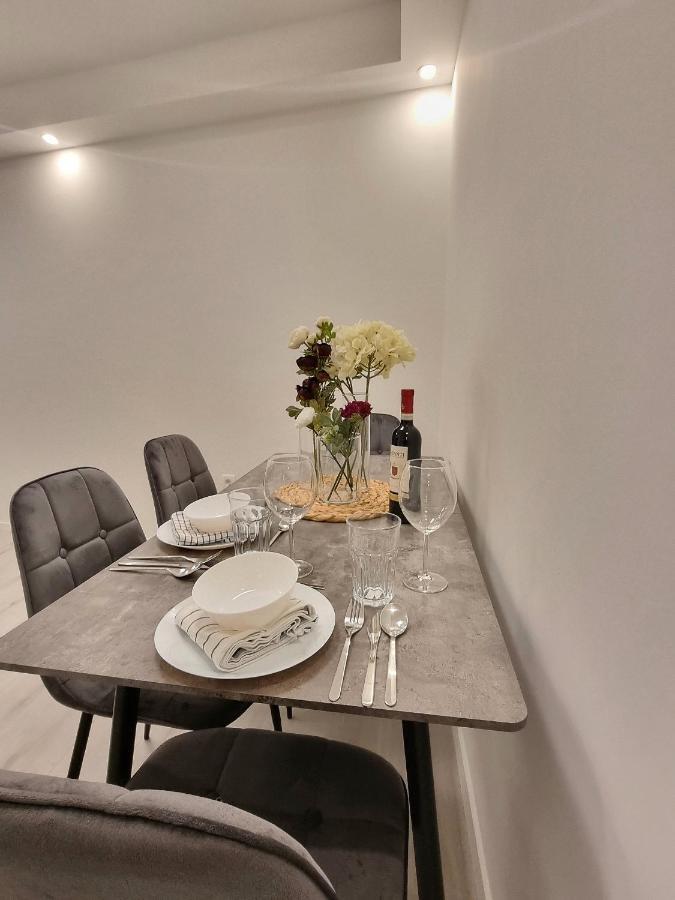 Apartmán Un Ami Pula Exteriér fotografie